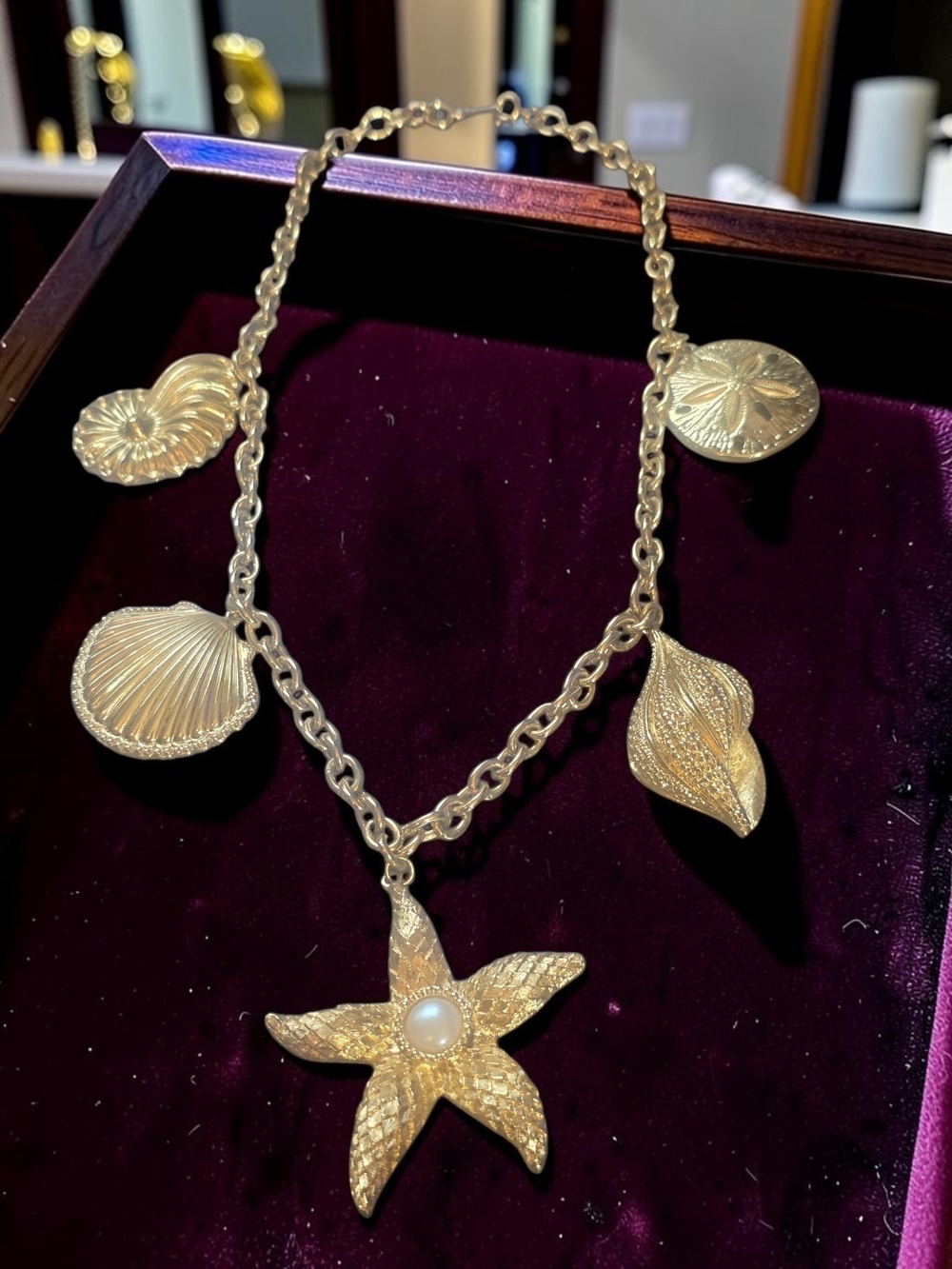Vintage Gold Pearl Starfish Sea Shell Charm Necklace